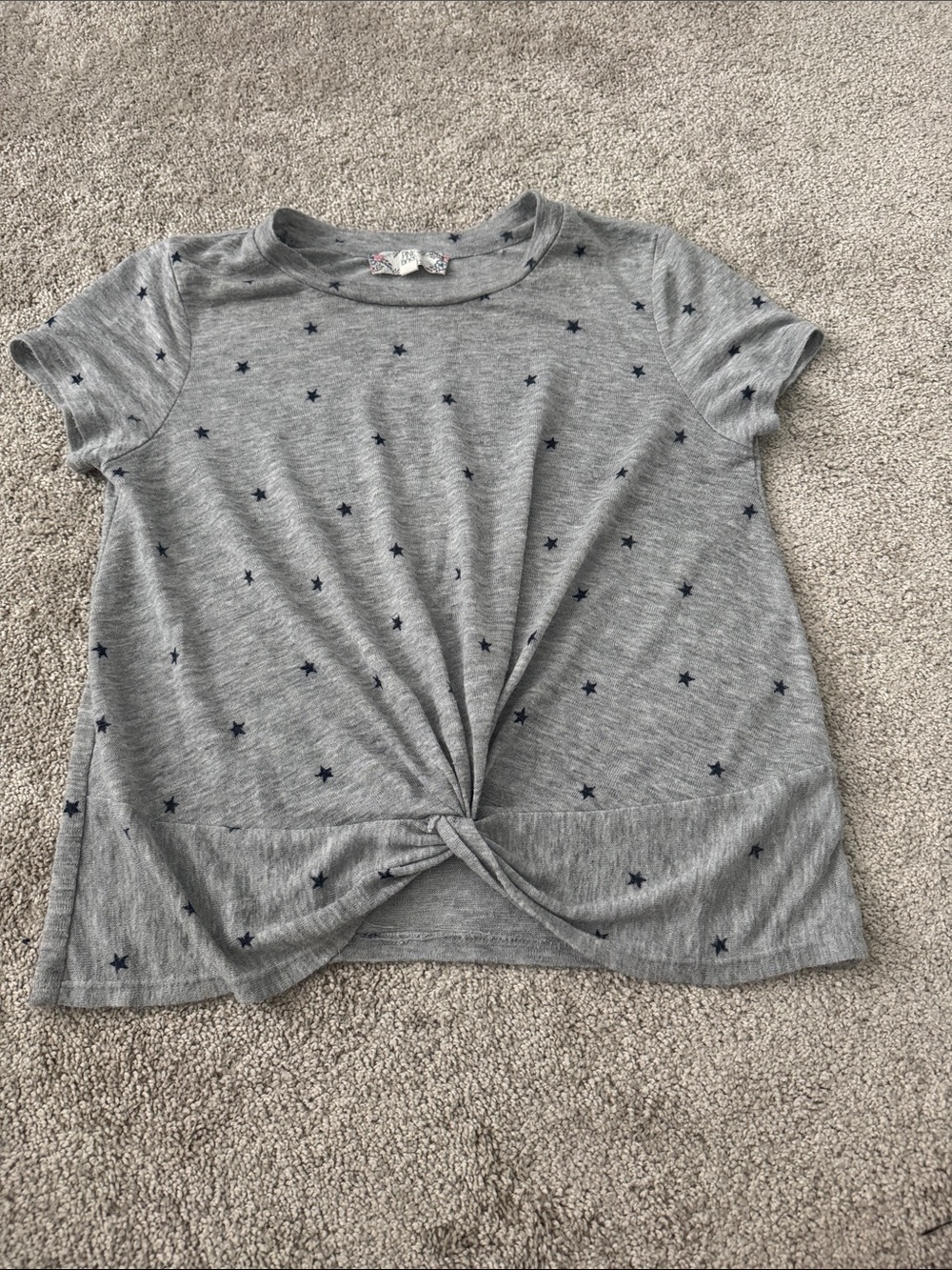 Pink Rose Gray Star Twist-Knot Short Sleeve Tee